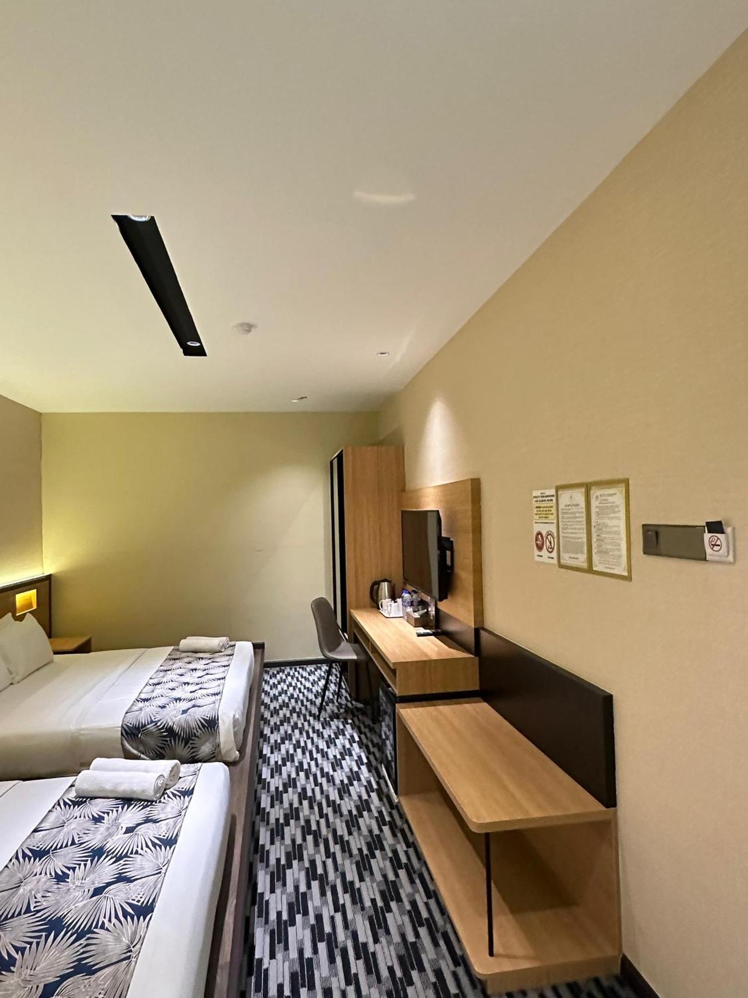 Nb Hotel Johor Bahru Extérieur photo